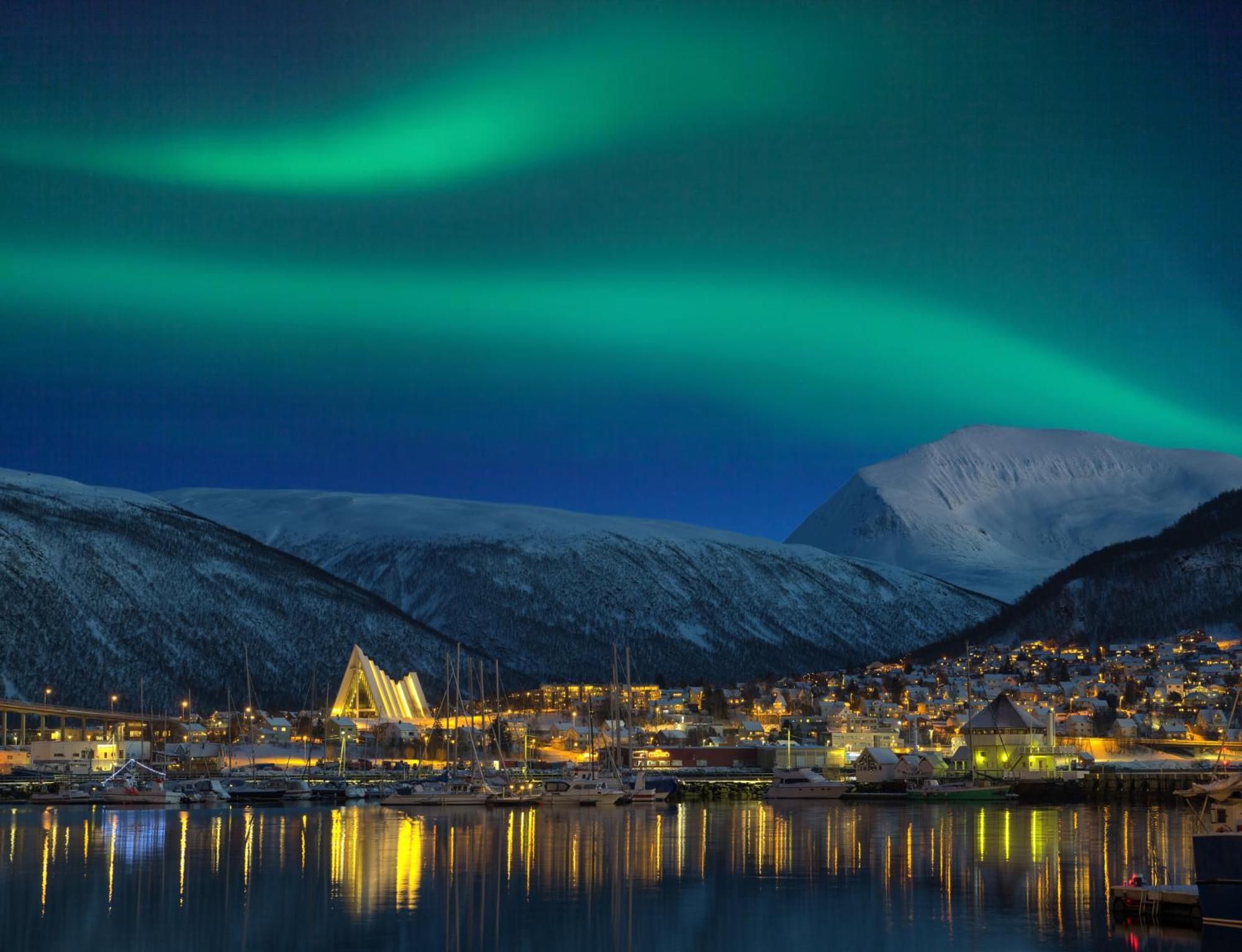 Lovely Apartment In Tromso City Centre Bagian luar foto